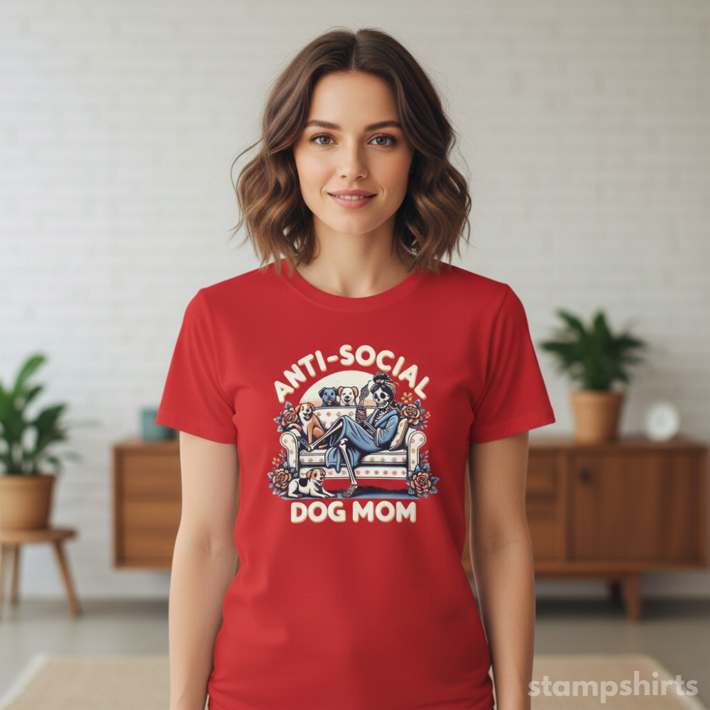 Anti-Social Dog Mom T-Shir